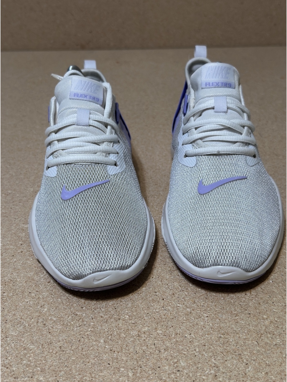 Nike Flex TR 9 Women’s 8.5 Purple Agate Platinum Training Shoes AQ7491-500
